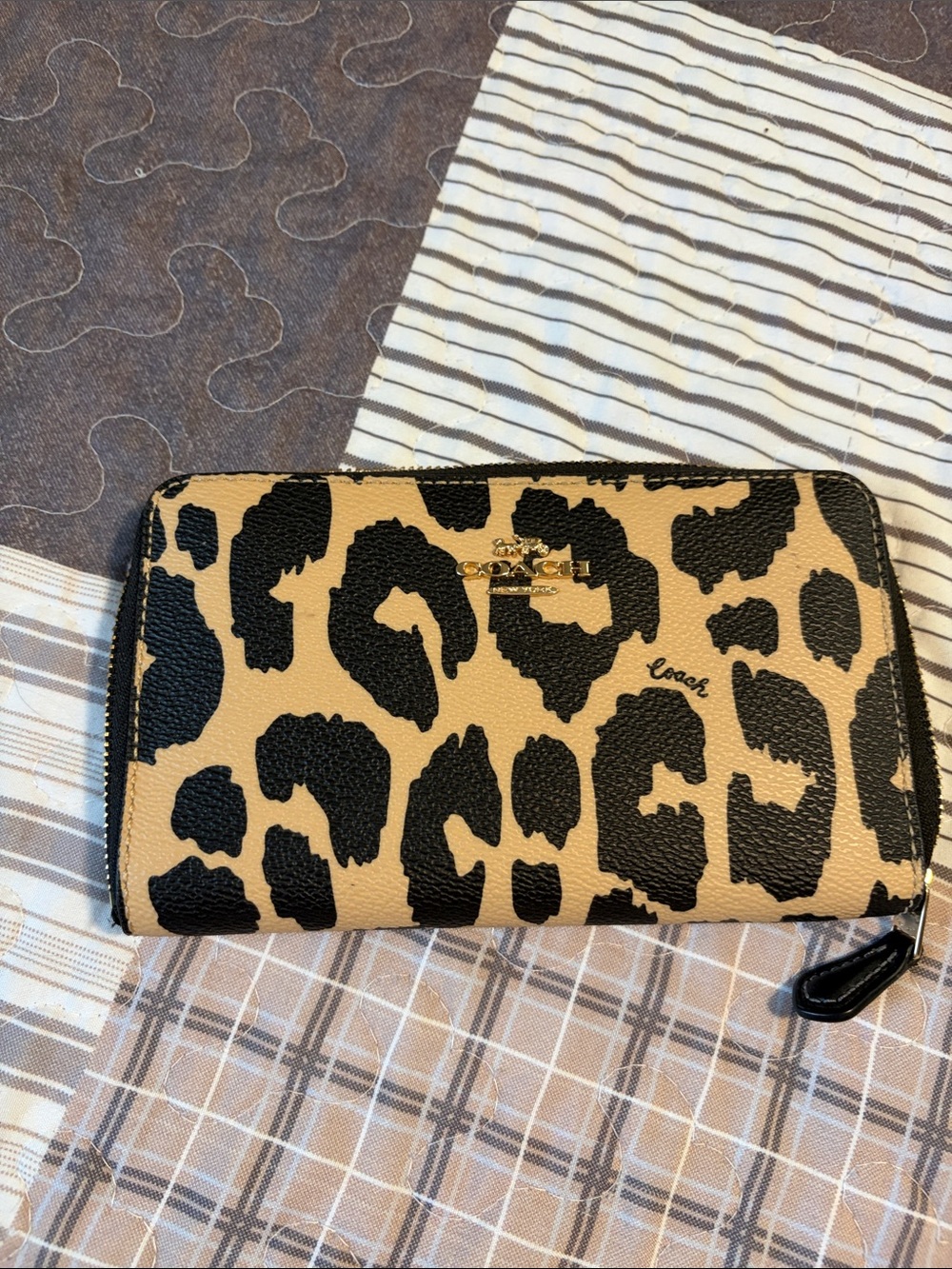 Coach Leopard Zip Wallet - Tan & Black